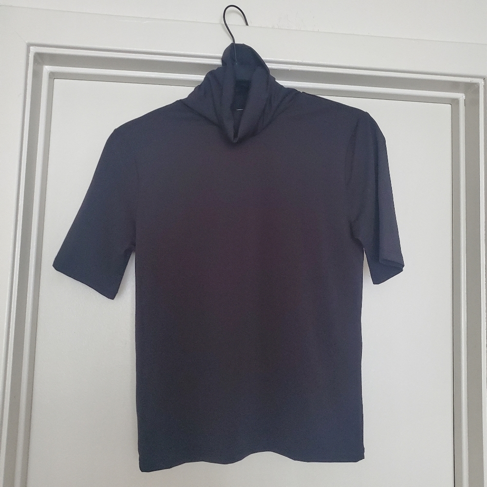 EUC ZARA black mock neck tee size medium